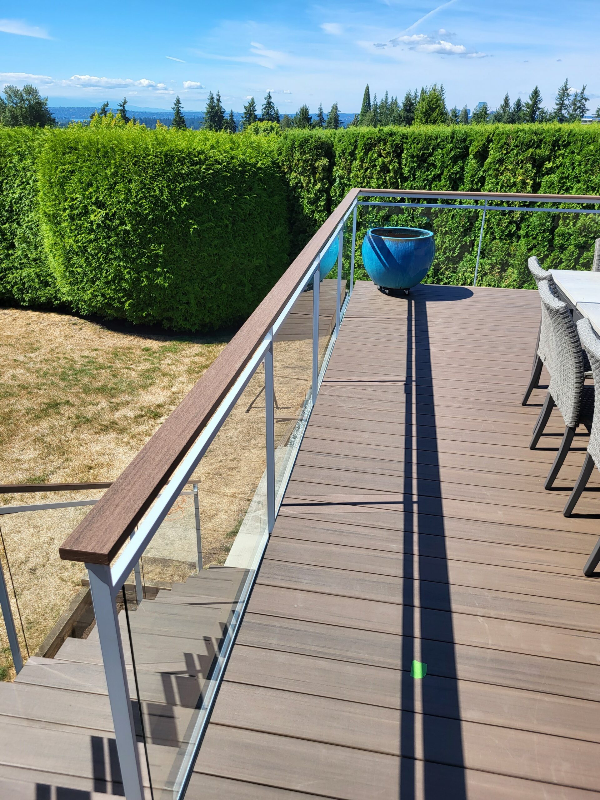 Deck with a metal railing